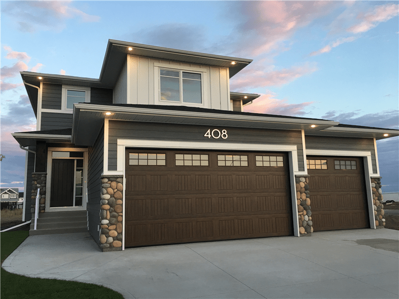 408 Dubois Crescent