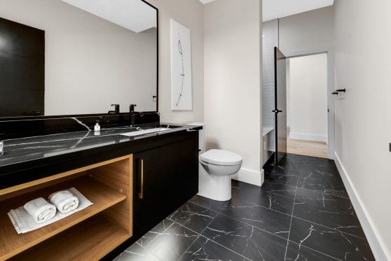 saskatoon-VERO-gym-vanity-289329-66