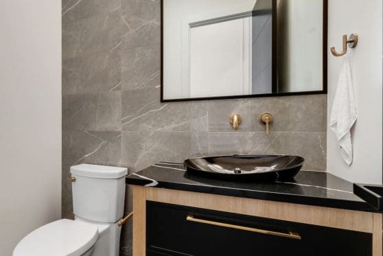 saskatoon-VERO-vanity-289200-70
